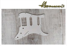 Strat, Stratocaster 11 Loch