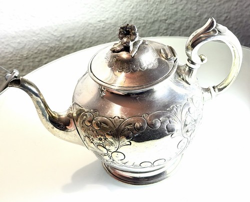 Silber teekanne mit floraler - silber,