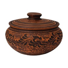 Keramiktopf aus rotem Lehm