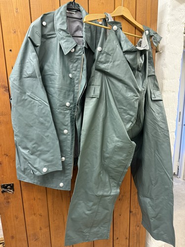 Regenanzug uniform - regenanzug,