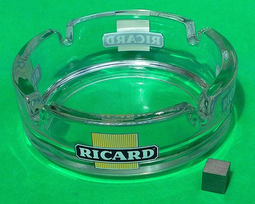 Werbeaschenbecher ricard - werbeaschenbecher:,