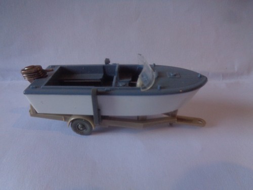 Wiking motorboot mit anhänger - wiking,