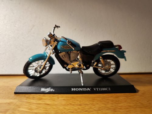 Honda vt1100 - honda, c2