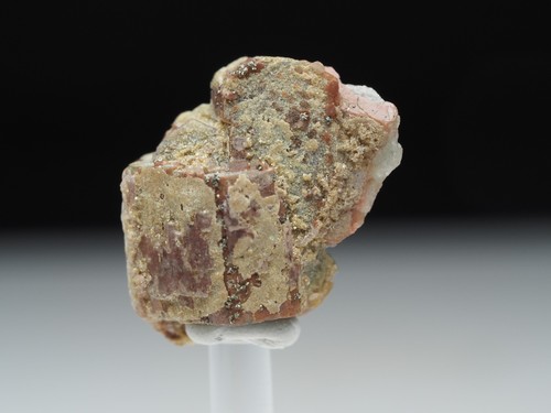Apatit pyrit gilbertit - pyrit,,
