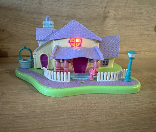 Disney polly pocket - polly,