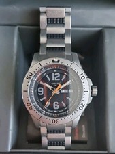 Traser H3 Extreme Sport Herrenuhr Edelstahl Quarz 300 M 