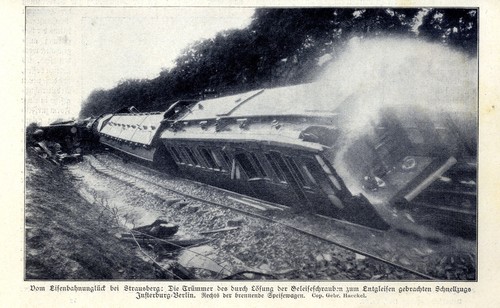 Eisenbahnunglück - , in