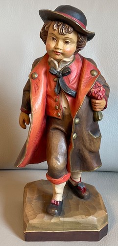 Holzfigur mann handgeschnitzt - holzfigur,