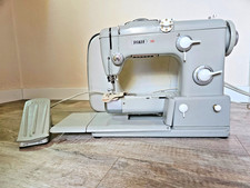 Pfaff 360 Nähmaschine mit