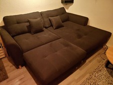 Großes Sofa, gebraucht in braun, Ottomane rechts L Form, mit Hocker