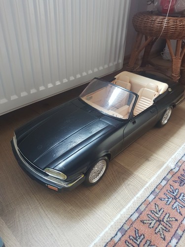 Barbie mobil modellauto jaguar - mobil,