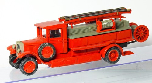 Omo feuerwehr löschfahrzeug - ,