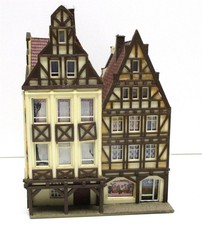 Spur N  Fertigmodell Stadthaus