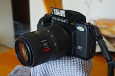 Pentax SFX 35mm Kamera mit Objektiv smc Pentax-F Zoom 70-210 mm