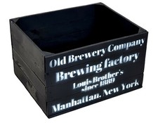 alte Obstkisten rustikale Holzkisten schwarze BIERKISTEN USA Weinkisten Regale