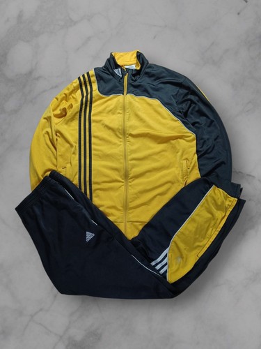 Vintage y2k adidas tracksuit - vintage,