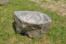NATURSTEIN Trog aus