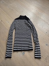 Schöner Pullover Pulli
