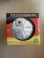 DFB-Unterschriften-Ball Weltmeisterschaft 2010 WM 2010