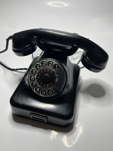 Altes post telefon - post,