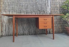 Arne Vodder Schreibtisch Teakholz Dänemark  1960er Jahre Design 
