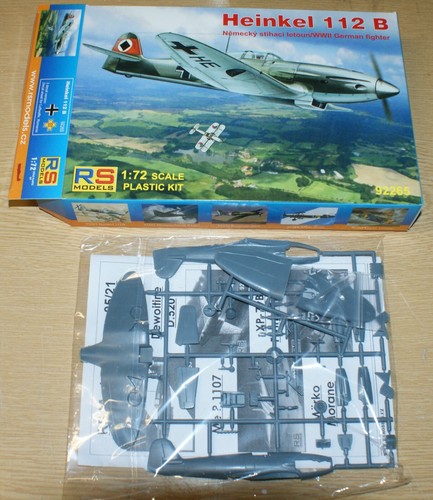 Heinkel 112b von - (3x, camo)