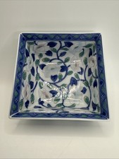 GOKUSAI BLUE FLORAL LOTUS