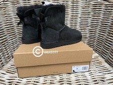 UGG Mini Bailey Bow II Schwarz