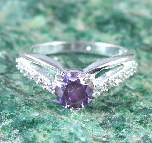 Zertifizierter lila diamant - zertifizierter,