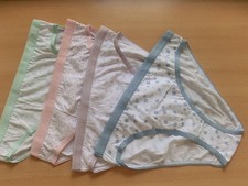 Damen Slips - 4 Stück - Pastellfarbe+Blümchen - Baumwolle - Gr. M - 40/42 - Neu