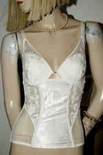 TRIUMPH POETIC ESSENCE CRS