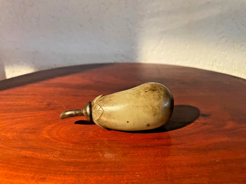 Snuff bottle aus nephrit - aus,
