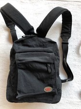 Esprit EDC kleiner Stadt Rucksack, schwarz, Nylon, gute praktische Einteilung,