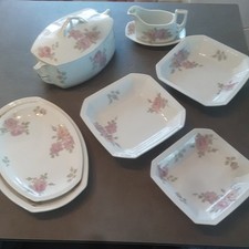 Alte Porzellan Terrine mit