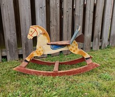 Holzschaukelpferd, gesichert ca. 82 Jahre alt