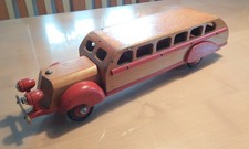 Alter Holzbus Gecevo,  DDR Spielzeug 50iger Jahre