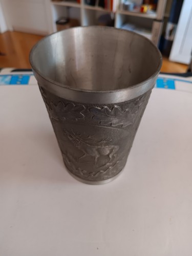Zinnbecher mit motive - mit, alt