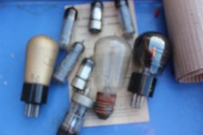 Röhrenset für Radioreparatur TV    9 verschiedene Teile
