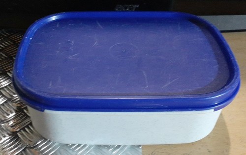 Tupperware kompaktus - tupperware,