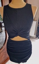 Tolles Figurbetontes Stretch Kleid Mit Cut-Out Schwarz Gr. S Neu !!!