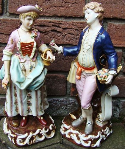 Zwei porzellan figuren - ,