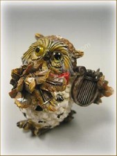 2788) Kleine Tierfigur Eule mit Harfe / Leier / Laute Deko Figur ca. 8cm Resin