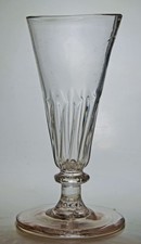 KRISTALL KURZES ALE aus dem