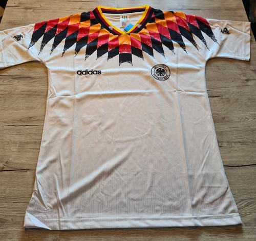 Deutschland heimtrikot retro - deutschland, heimtrikot,