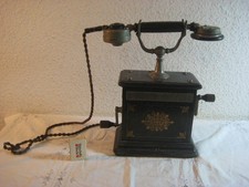 Uraltes antikes Telefon mit