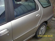 TÜR Hinten Links Fiat Palio Weekend 75 178 Farbe Silber 647 Kombi