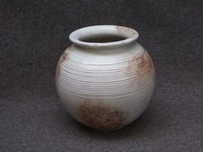 *** Bauhaus , Vase , ähnlich Otto Lindig , Formnummer und Marke ***