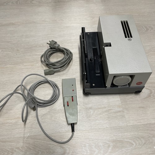 Leitz leica diaprojektor - leitz,