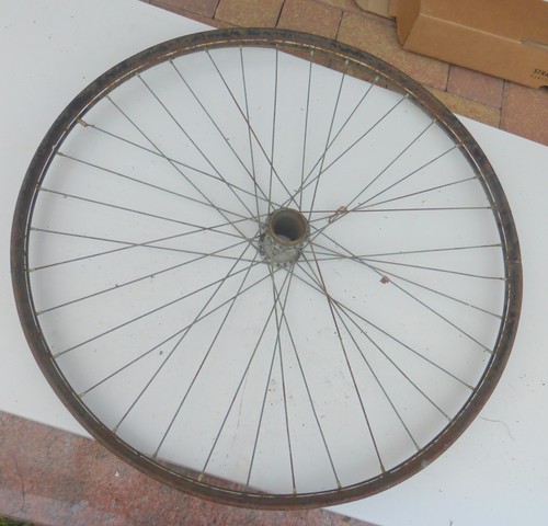 Altes oldtimer fahrrad - altes, rad