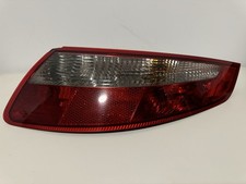 Original Porsche Rückleuchte – Teilenummer 99763140602 (Rechts)